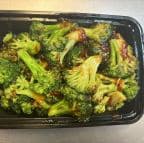 Best Broccoli w. Garlic Sauce 鱼香芥兰 in Woodbridge, VA